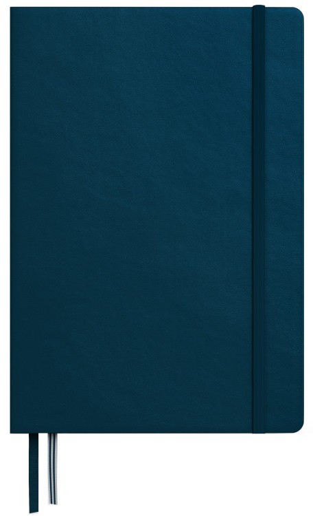 LT1917_NB_Medium_A5_HC_Frontshot_ohne_Banderole_Deep_Sea_ohne_Stift_20x20_sRGB_300DPI.jpg