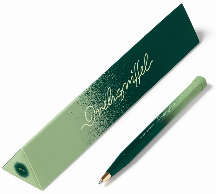 372935_LT1917_DG1_Gradient_Edition_Forest_Green_Salbei_inkl._Verpackung_300dpi_sRGB.jpg
