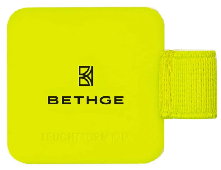 400489_LT1917xBethge_PenLoop_Frontshot_Luminous_Yellow_144dpi_RGB.jpg