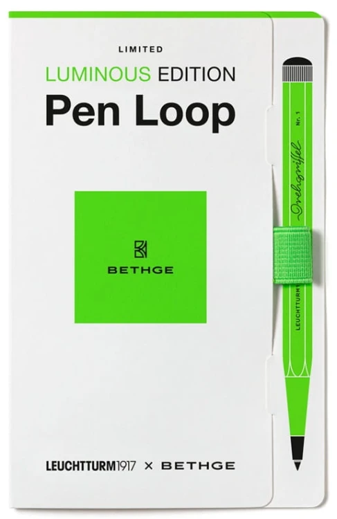 400490_LT1917xBethge_PenLoop_Blister_Frontshot_Luminous_Green_1080x1080px_sRGB.jpg