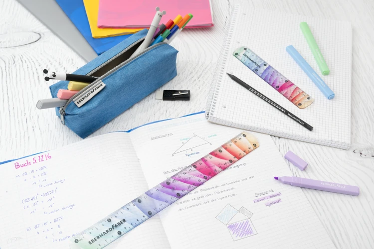 570012_Ruler rainbow 30 cm flexibel_PS_Office.jpg