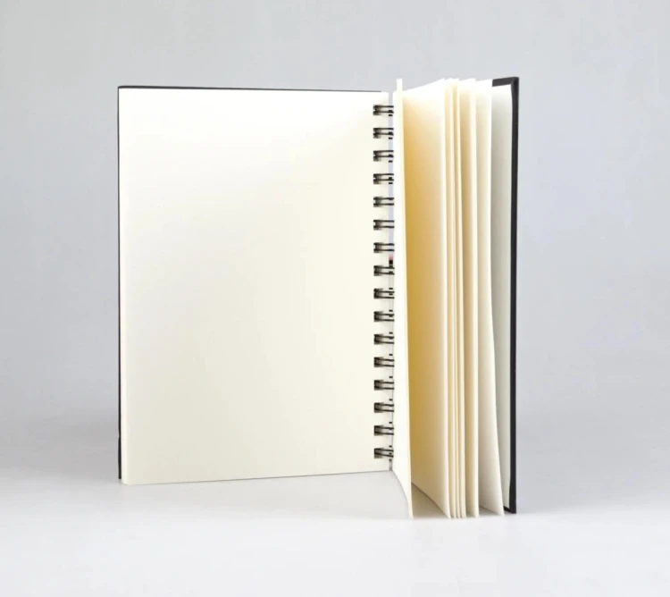 Szkic-Goldline-A5-Spirala-Ivory-Portret_[27524]_1200.jpg